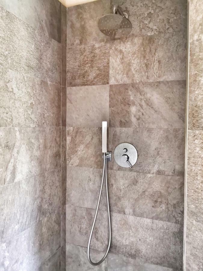 Appartamento Deluxe Con Terrazza Sul Mare Савона Экстерьер фото